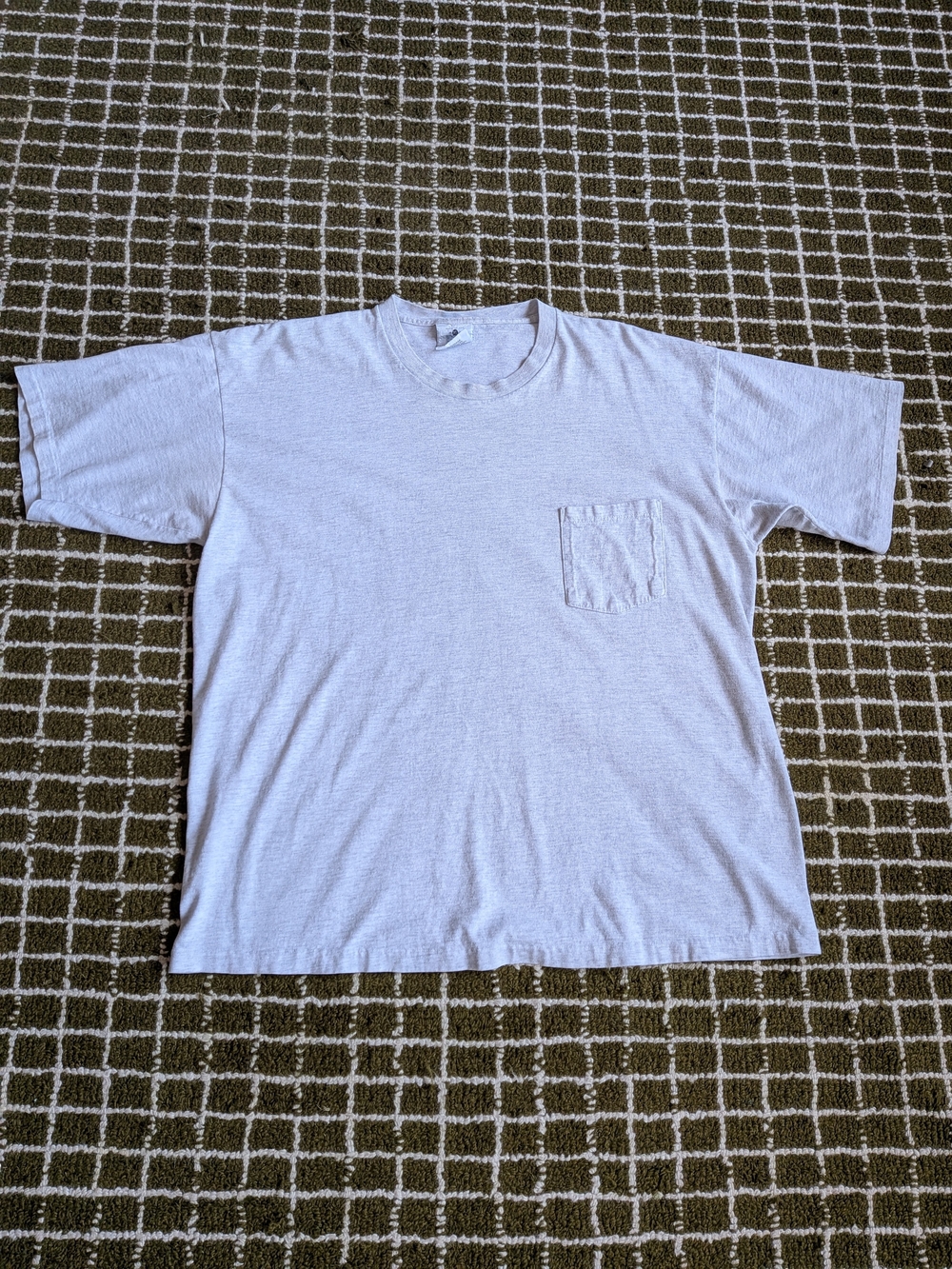 Vintage LEE Made In USA Men's Light Gray Pocket Crew Neck T-Shirt